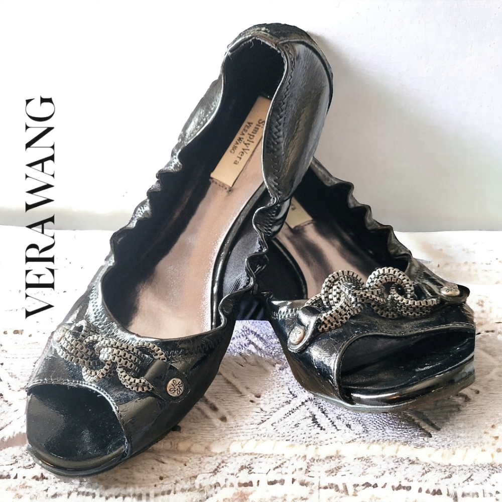 Vera wang ballet flats size 7